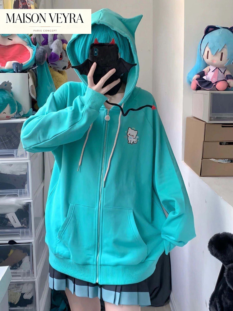Cartoon Cats Embroidery Zipper - Streetwear Brand Y2K recension och pris